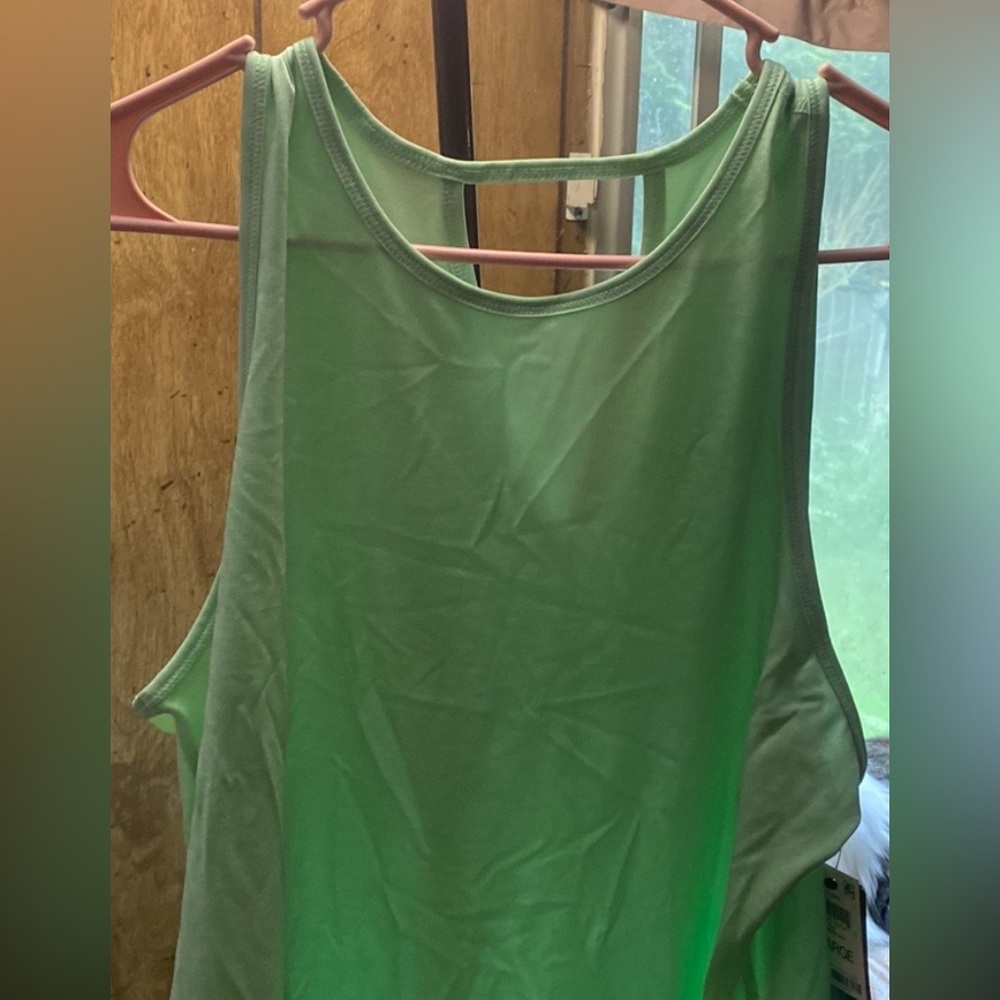 Woman’s Large Ideology Performance Shirt